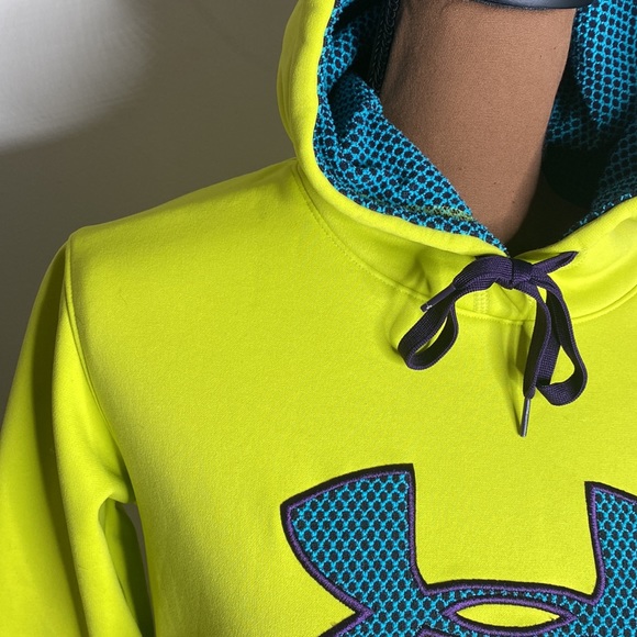 Under Armour Storm semifitted fleece lined hoodie with quilted textured logo S - Picture 7 of 16